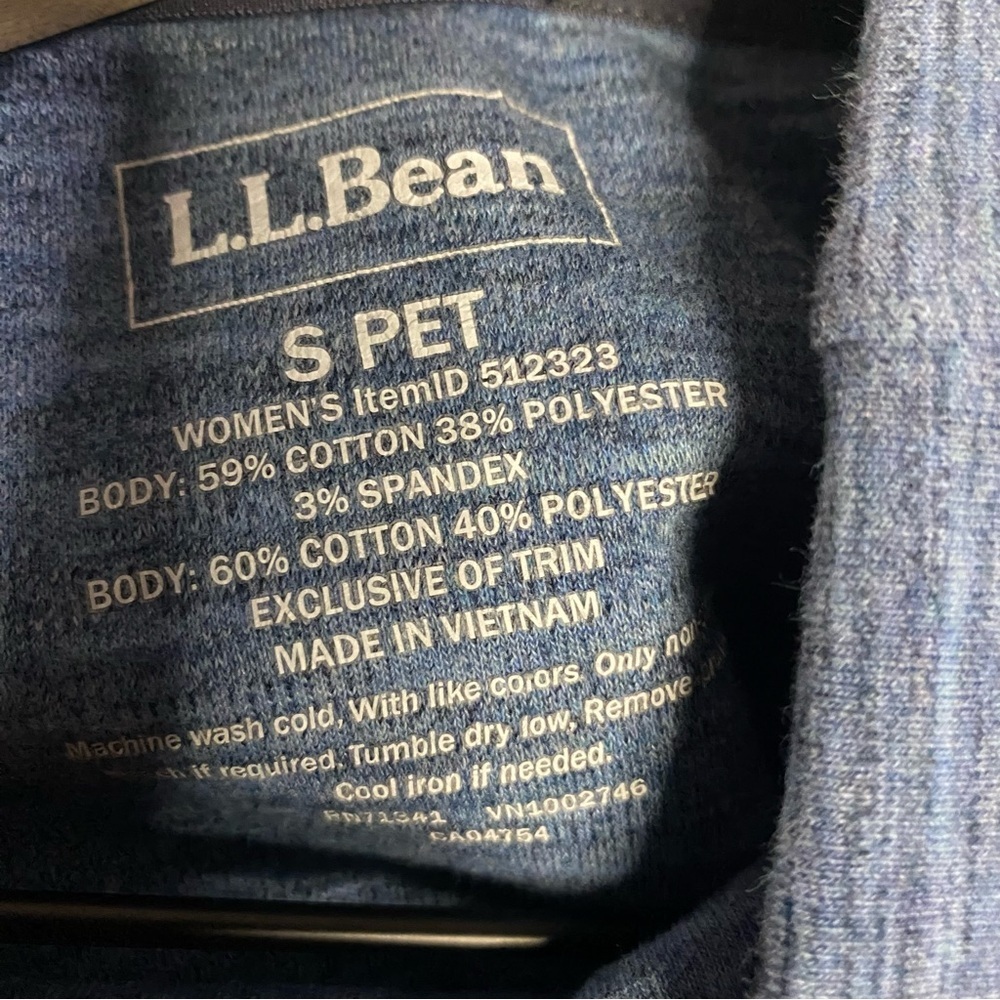 L.L Bean Women heather light blue cowl neck pullover size small petite - Picture 6 of 9